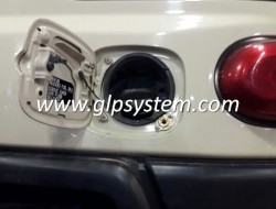 Toyota_FJ_Cruiser_glp_autogas_2